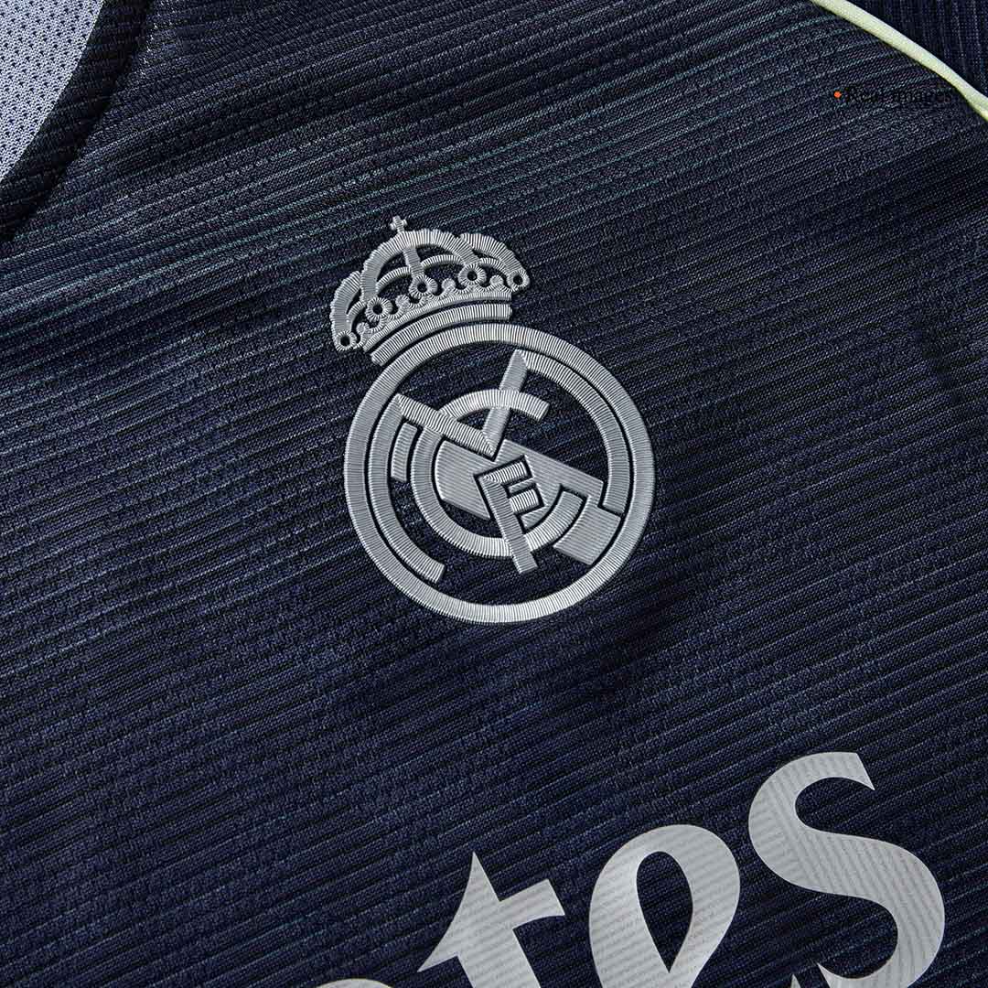TCHOUAMENI #14 Real Madrid Extérieur Maillot 2025/26 Bleu marine Authentique